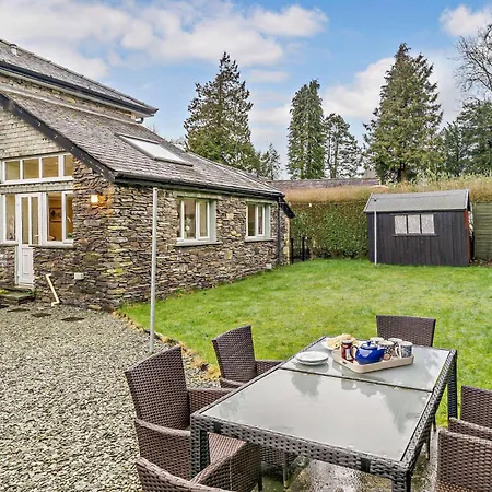 펜션 3 Bed In On Windermere 91254