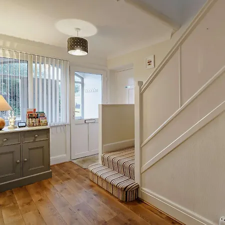 3 Bed In On Windermere 91254 Ferienhaus Bowness-on-Windermere